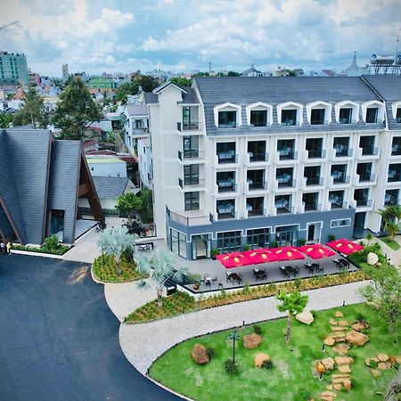 Sunflower Hotel & Resort Баолок Экстерьер фото