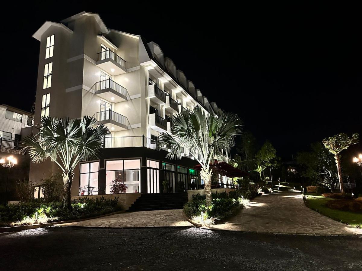 Sunflower Hotel & Resort Баолок Экстерьер фото