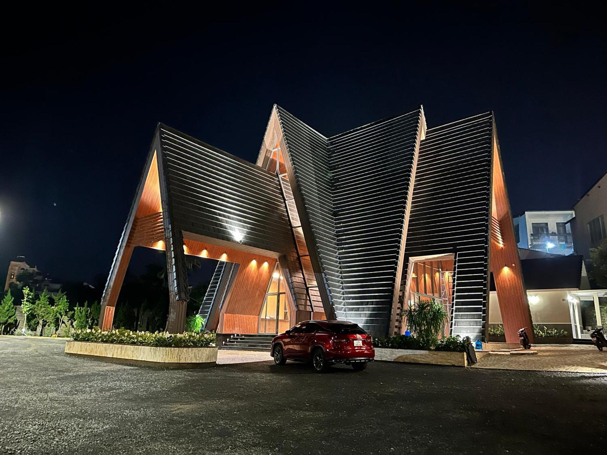 Sunflower Hotel & Resort Баолок Экстерьер фото
